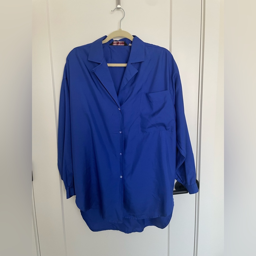 Vintage JHANE BARNES silk button down shirt in royal blue